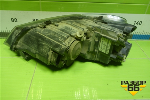 Фара правая (после 2015г галоген) (6C1941006B) для Volkswagen Polo (седан) с 2010г (Поло)