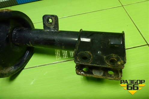 Амортизатор передний левый (ST5202WL) для Peugeot 307 с 2001-2007г