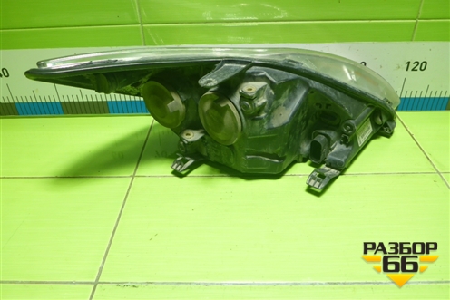 Фара левая (галоген) (8M5113W030AF) для Ford Focus 2 с 2008-2011г (Фокус)