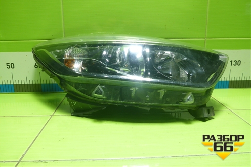 Фара правая (галоген) (260108765R) для Renault Kaptur с 2016г (Каптюр)