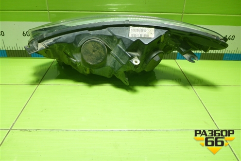 Фара правая (галоген) (260108765R) для Renault Kaptur с 2016г (Каптюр)