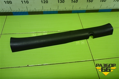 Накладка порога внутренняя переднего правого (858811R000) для Hyundai Solaris с 2010-2016г (Солярис)