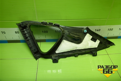 Обшивка стойки задняя верхняя левая (хетчбэк) (858501R500) для Hyundai Solaris с 2010-2016г (Солярис)