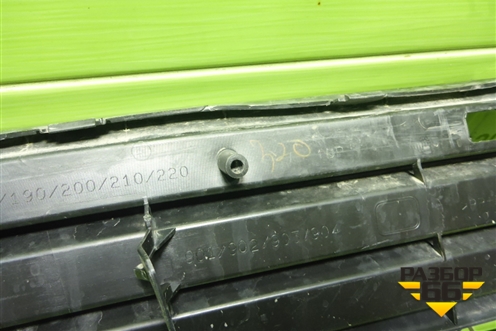 Решетка радиатора (до 2019г нижняя часть под парктроник) (5311248160) для Lexus RX 350 c 2015г (РХ)