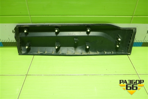 Накладка двери задней правой (6600125118R) для Geely Coolray с 2019-2025г (Кулрей)