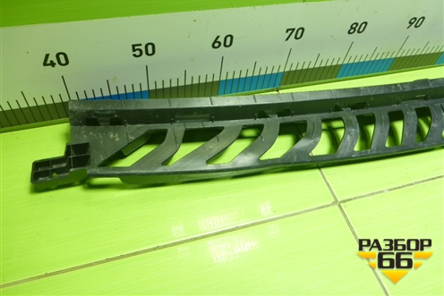 Кронштейн заднего бампера центральный (A1678808000) для Mercedes Benz GLE-Klass V167 с 2018г (ГЛЕ)