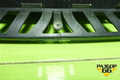 Кронштейн заднего бампера центральный (A1678808000) для Mercedes Benz GLE-Klass V167 с 2018г (ГЛЕ)