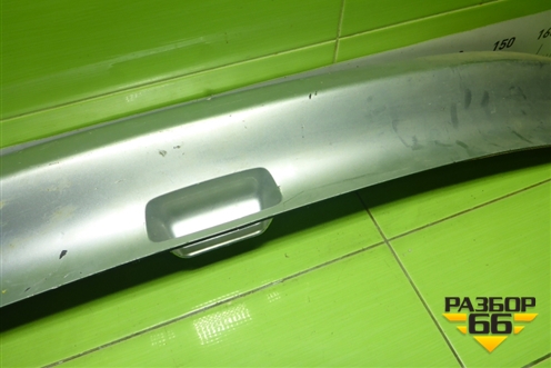 Накладка двери багажника (нижняя) (74895SWWE10ZA) для Honda CR-V(RE) с 2006-2012г (ЦРВ СРВ)