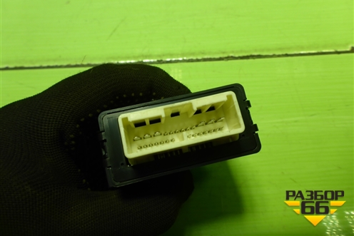 Реле стеклоочистителей (8594042030) для Toyota Rav-4 с 2012-2019г (Рав 4)