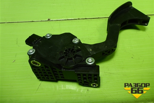Педаль газа электронная (7811042040) для Toyota Rav-4 с 2012-2019г (Рав 4)
