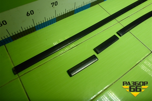 Молдинг крыши правый для Toyota Rav-4 с 2012-2019г (Рав 4)