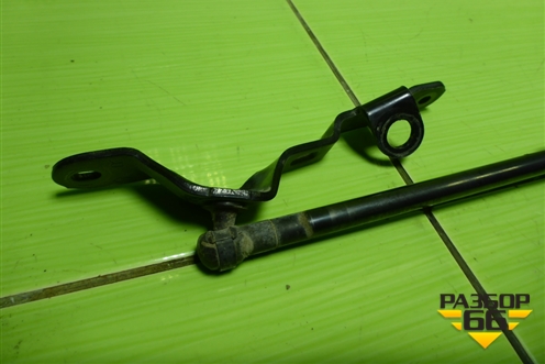 Амортизатор двери багажника (правый) (689500R010A) для Toyota Rav-4 с 2012-2019г (Рав 4)