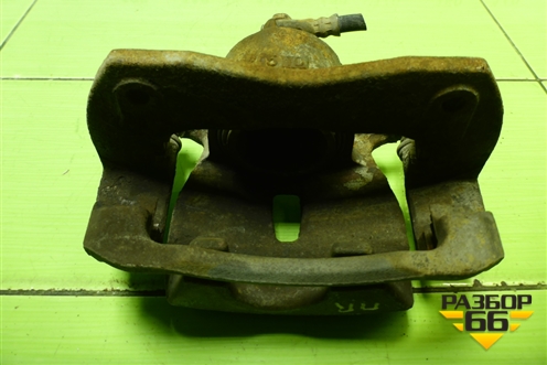 Суппорт передний правый для Toyota Rav-4 с 2012-2019г (Рав 4)