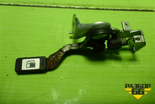 Ручка открывания лючка бензобака для Toyota Rav-4 с 2012-2019г (Рав 4)