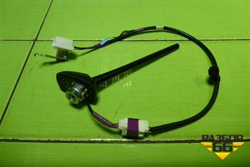 Антенна на крышу (8610142660) для Toyota Rav-4 с 2012-2019г (Рав 4)