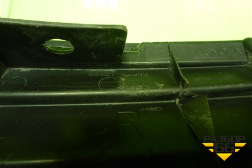 Решетка в передний бампер правая (5312742040) для Toyota Rav-4 с 2012-2019г (Рав 4)