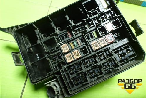 Блок предохранителей подкапотный для Toyota Rav-4 с 2012-2019г (Рав 4)