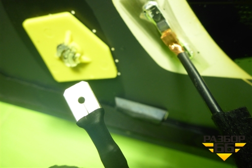 Стекло двери багажника (8889163500) для Geely Monjaro с 2021г (Монджаро)