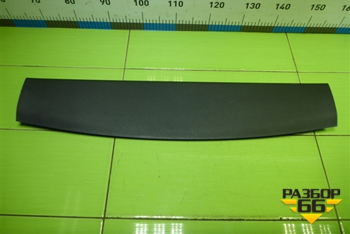 Обшивка двери багажника (верхняя) (81761D7000) для Hyundai Tucson с 2015-2022г (Туксон)