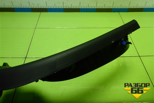 Обшивка двери багажника (правая) (81741D7000) для Hyundai Tucson с 2015-2022г (Туксон)