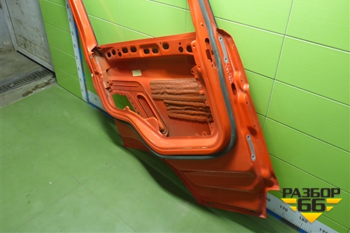 Дверь левая (2044983) для Scania 6 R Series с 2016г