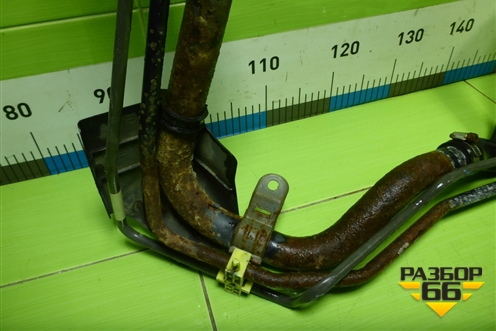 Горловина топливного бака для Toyota Corolla (E15) с 2006-2013г (Королла 150)