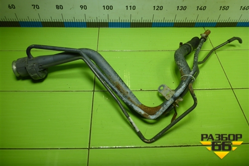 Горловина топливного бака для Toyota Corolla (E15) с 2006-2013г (Королла 150)