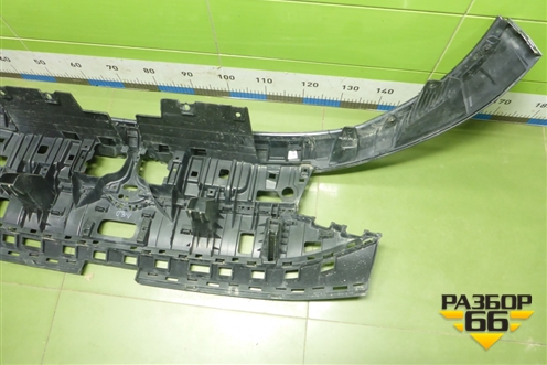 Накладка переднего бампера центральная (12D807231) для Volkswagen ID.6 X с 2021-2026г (ИД6)