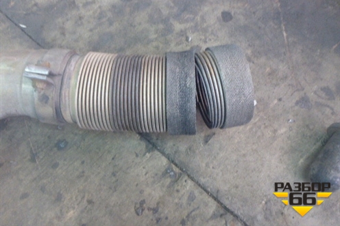 Приёмная труба глушителя для Mercedes Benz TRUCK Axor 2 с 2004г (Аксор)