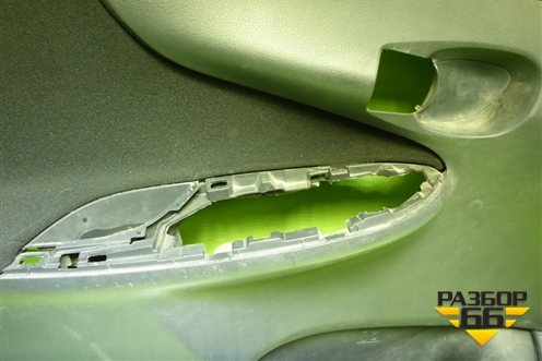 Обшивка двери передней левой под электрику (6777812220) для Toyota Corolla (E15) с 2006-2013г (Королла 150)