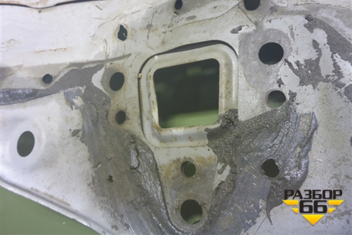 Панель задняя для Toyota Auris с 2006-2012г (Аурис)