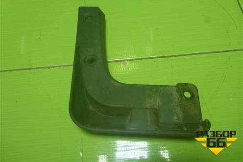 Брызговик передний правый (868324Y000) для Kia Rio с 2011-2016г (Рио 3)