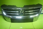 Решетка радиатора (под парктроник) (3C8853651) для Volkswagen Passat-CC с 2008г (Пассат ЦЦ)