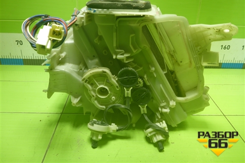Корпус отопителя (под радиатор) (8705042371) для Toyota Rav-4 с 2006-2013г (Рав 4)