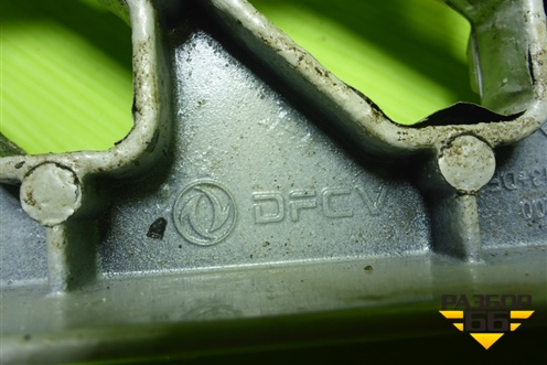 Подножка ступенька левая нижняя (8405309С6200) для Dongfeng DFH4180