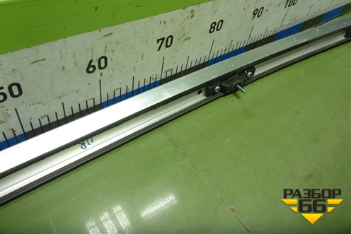 Рейлинг на крышу правый для Lexus NX 200 с 2014-2021г (НХ)