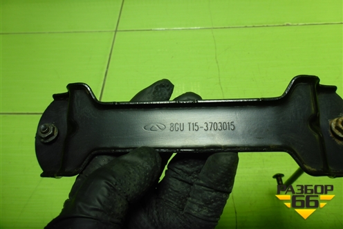 Кронштейн аккумулятора прижимная планка (T153703015) для Chery Tiggo 7 Pro Max с 2022г (Тиго 7 Про Макс)