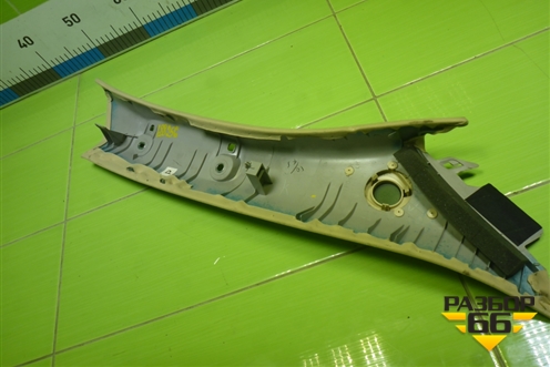 Обшивка стойки лобового стекла левая (6222060330) для Toyota Land Cruiser (200) с 2008г (Ленд Крузер)