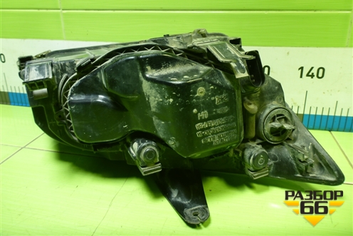 Фара левая (4M5113W030AD) для Ford Focus 2 с 2005-2008г (Фокус)