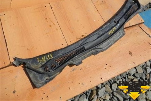 Решетка стеклоочистителей для Volvo S40 с 2004-2012г (C40)