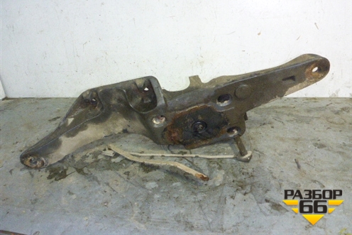 Кронштейн пневморессоры (правый) (20704076) для Volvo TRUCK FH с 2002-2008г (ФШ)